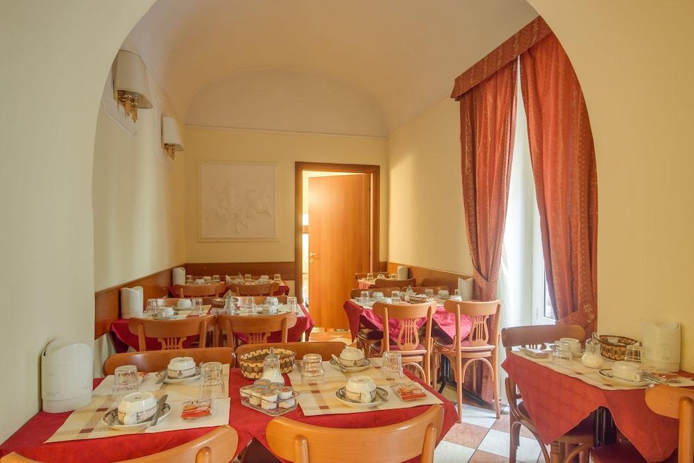 Romantica Hotel