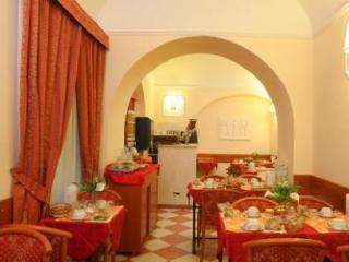 Romantica Hotel 3*